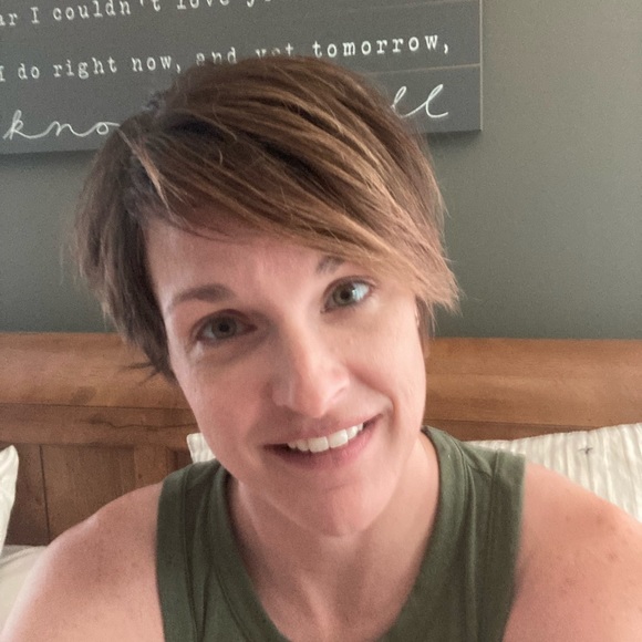 Meet your Posher, Jacqueline - Picture 1 of 1